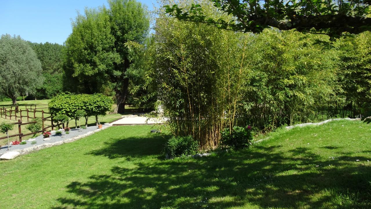 Bed and Breakfast Moulin De Reigner Anche  Экстерьер фото